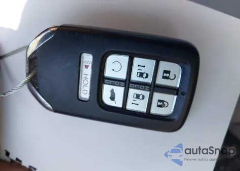 2018 Honda Odyssey Touring from USA, damaged, VIN 5FNRL6H84JB071538